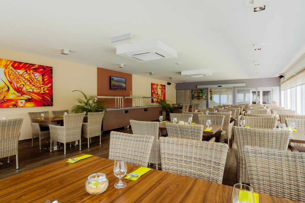 Hotel Tenis Zvolen Exterior foto